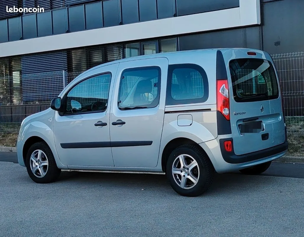 Renault Kangoo 2013 photo 2