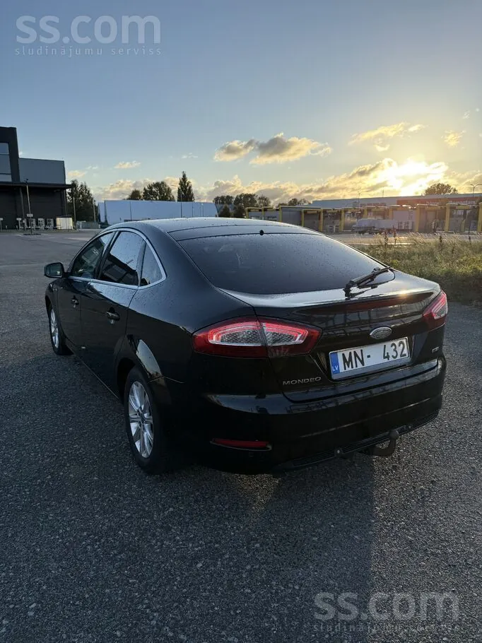 Ford Mondeo 2010 photo 4