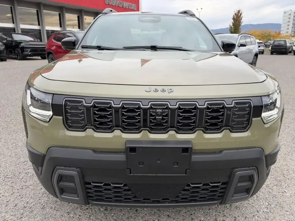 Jeep Cherokee 2026 photo 2