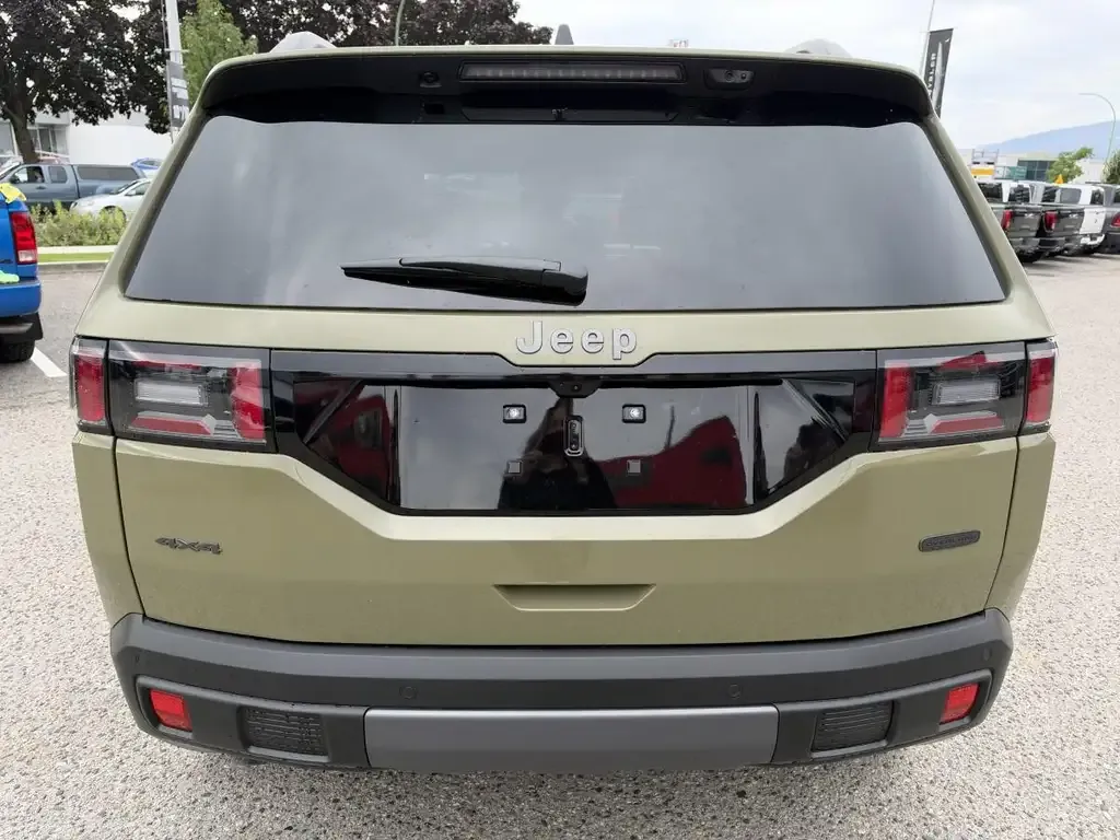 Jeep Cherokee 2026 photo 5