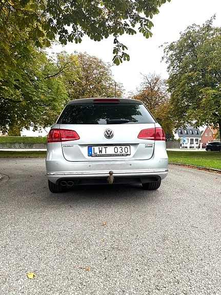 Volkswagen Passat 2012 photo 3