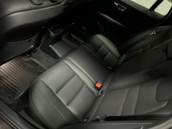 Volvo V60 2025 photo 5