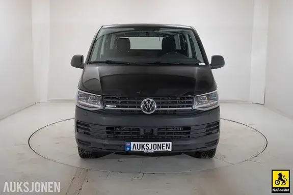 Volkswagen Transporter 2019 photo 2