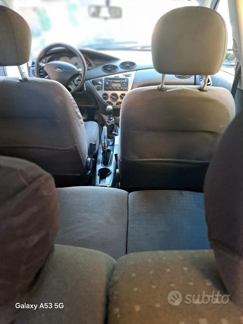 Ford Focus 2004 photo 4