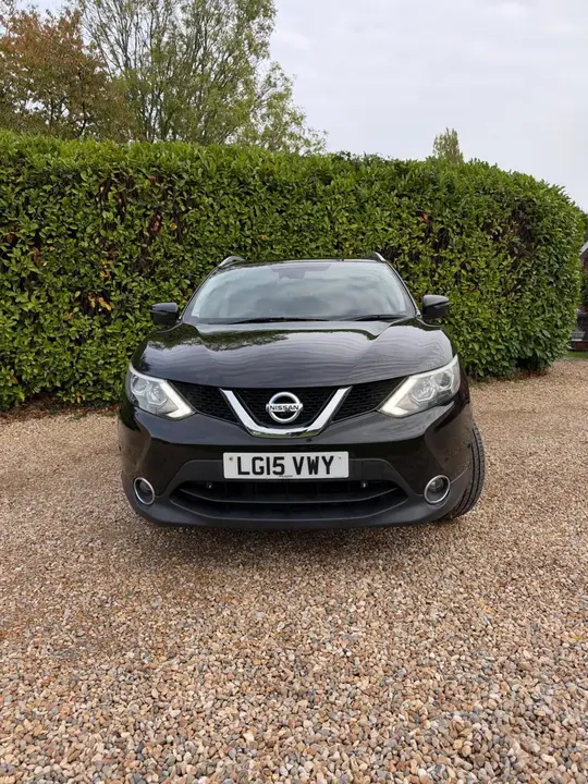 Nissan Qashqai 2015 photo 2