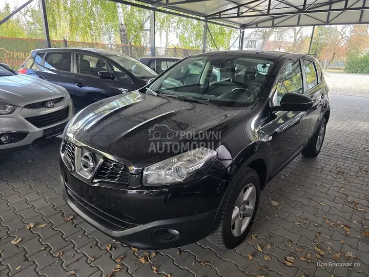 Nissan Qashqai 2011 photo 2