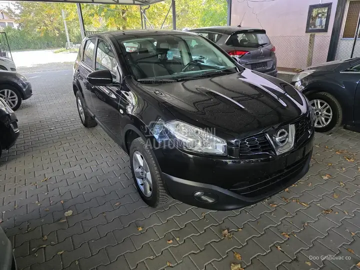 Nissan Qashqai 2011 photo 3