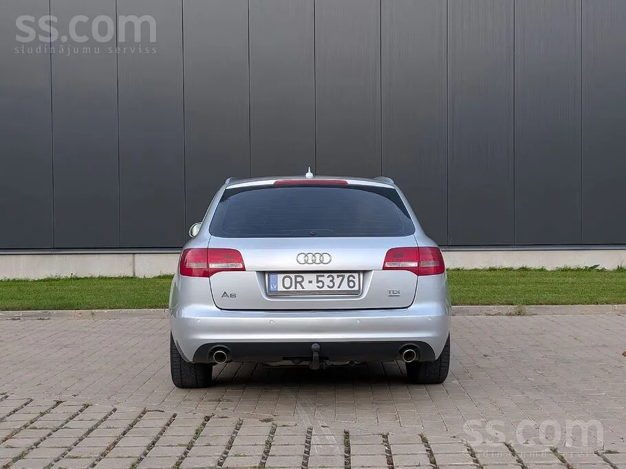 Audi A6 2010 photo 5