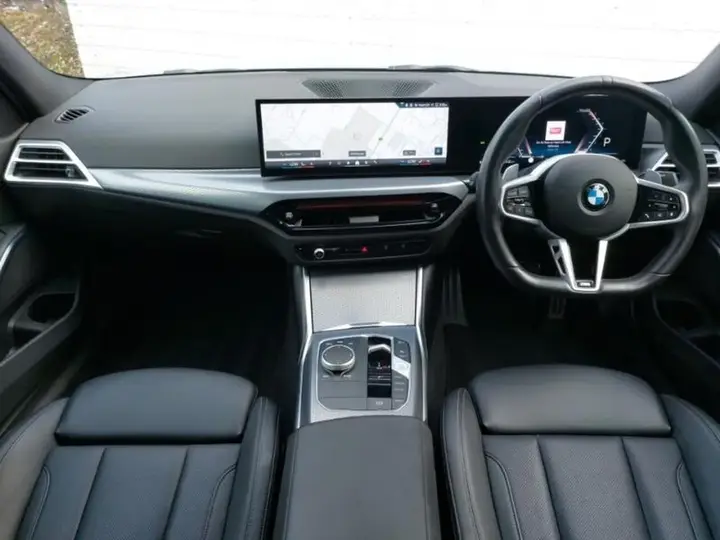 BMW 3 Series 2025 photo 3