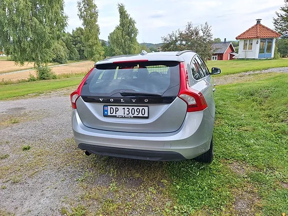 Volvo V60 2012 photo 3