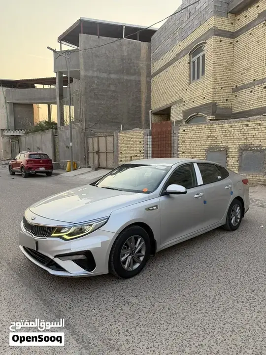 Kia K5