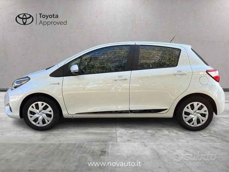 Toyota Yaris 2019 photo 2