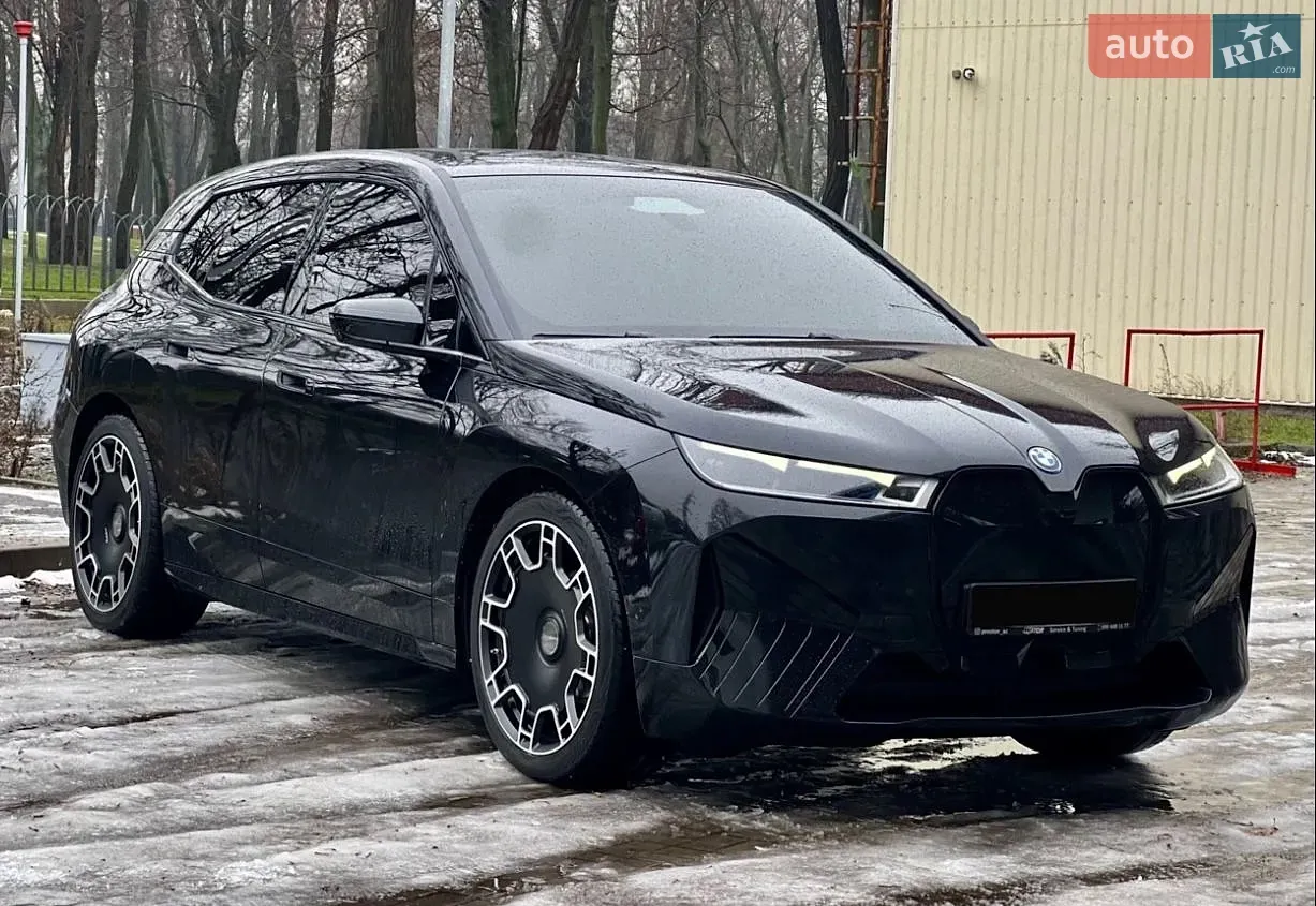 BMW Ix 2022 photo 2