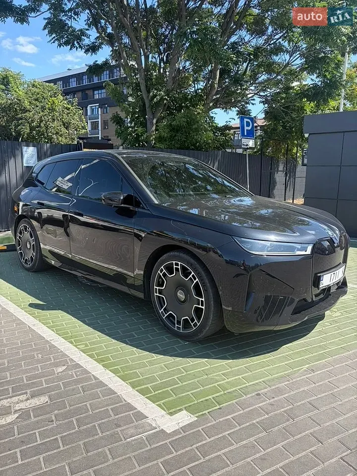 BMW Ix 2022 photo 3