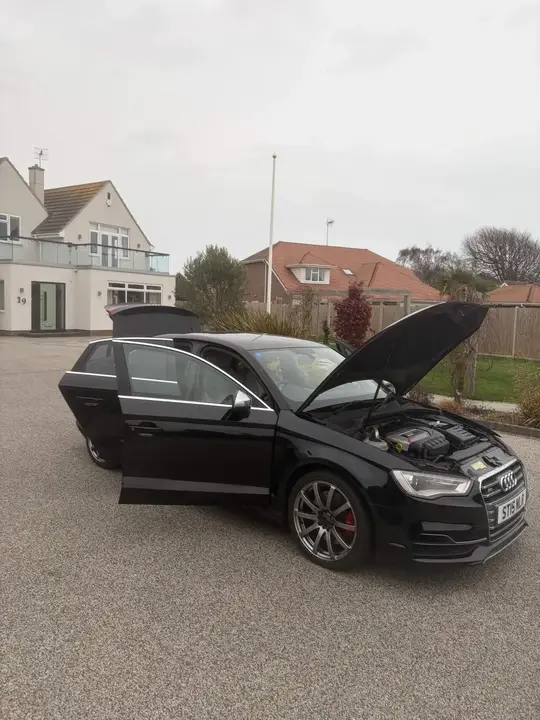 Audi S3 2015 photo 2