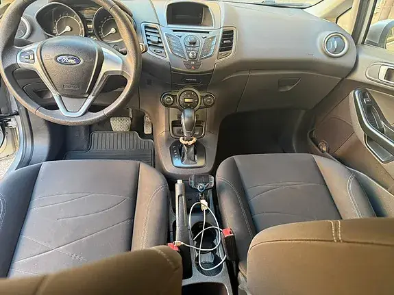 Ford Fiesta 2014 photo 5