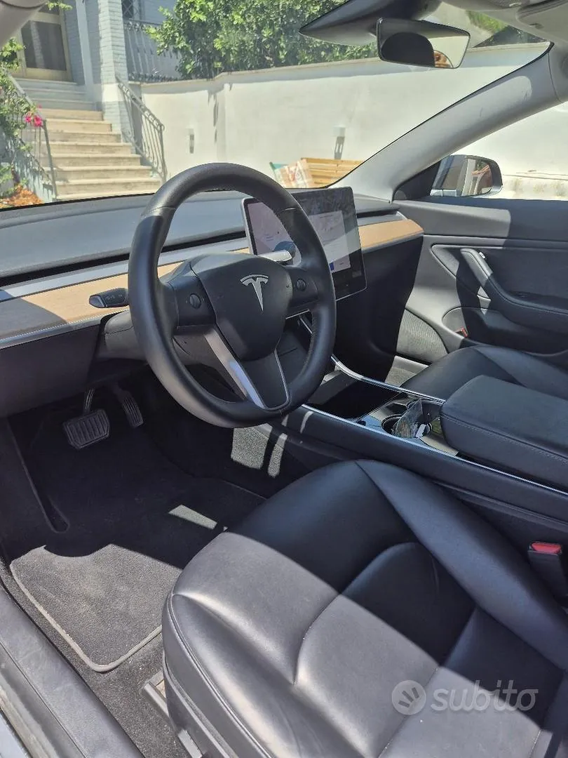 Tesla Model 3 2020 photo 5