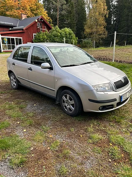 Skoda Fabia 2007 photo 3