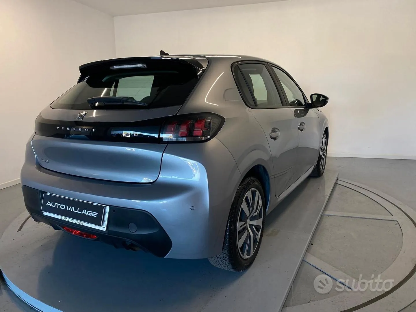 Peugeot 208 2021 photo 5