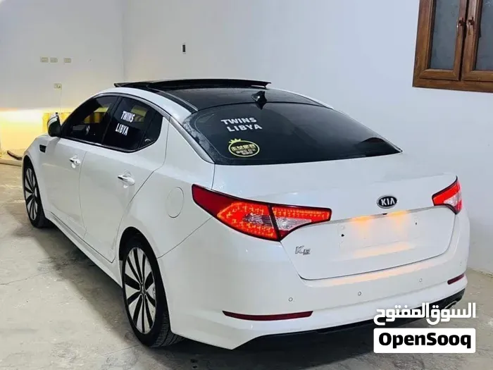 Kia K5 2012 photo 2