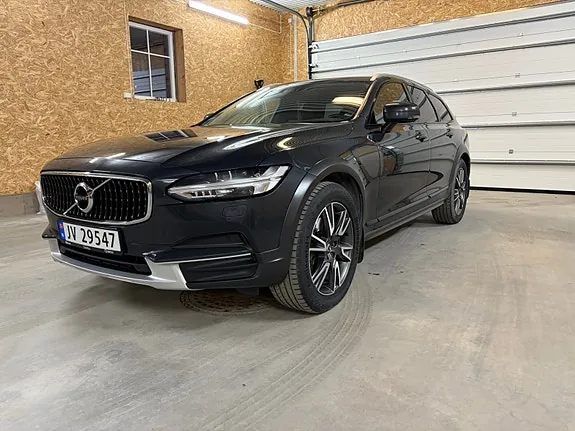Volvo V90 Cross Country
