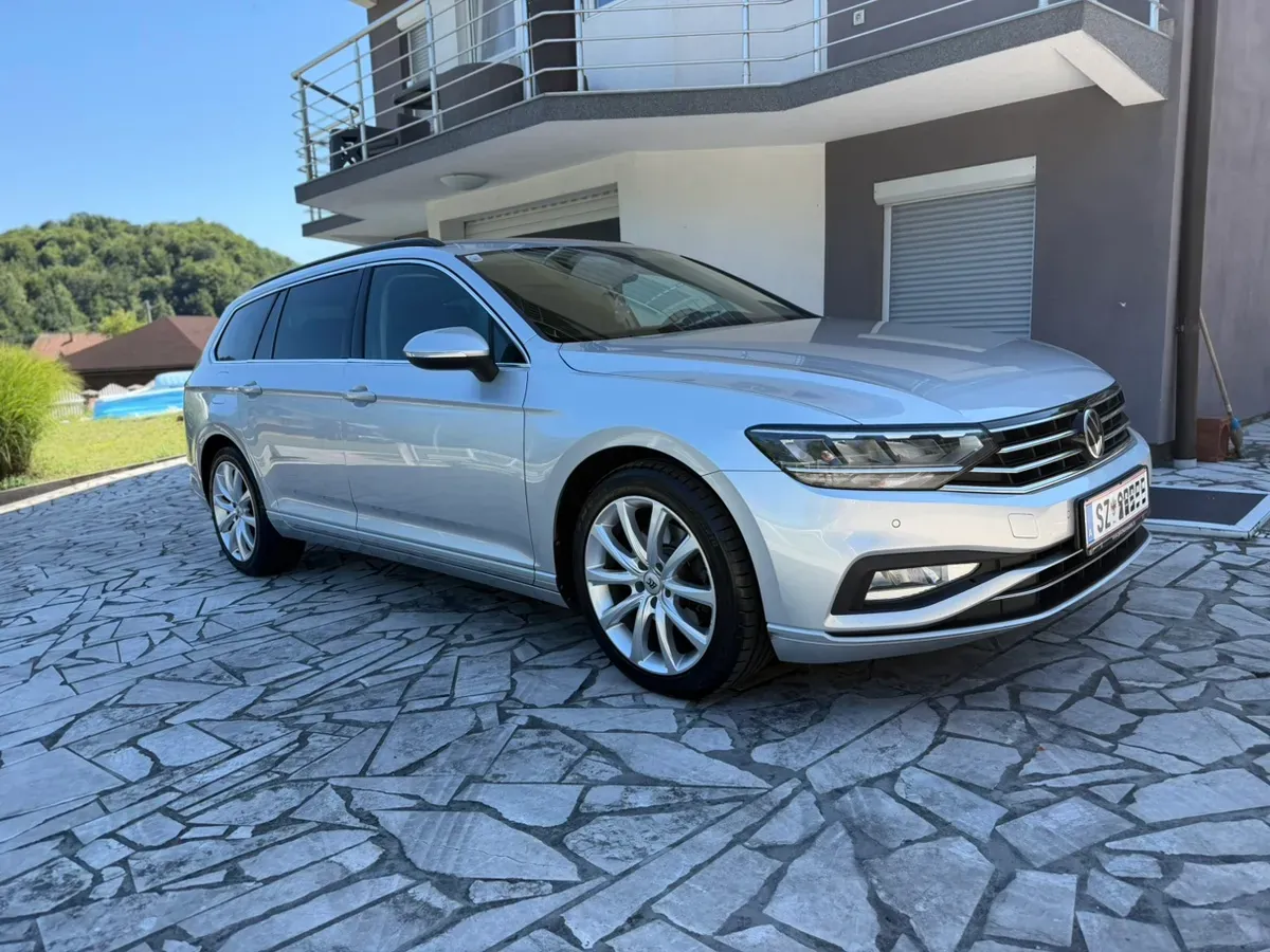Volkswagen Passat 2021 photo 3