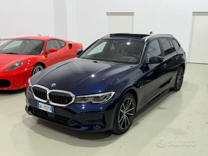 BMW 330E