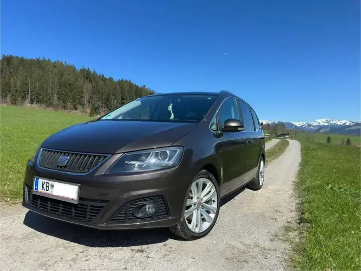 Seat Alhambra 2014 photo 2