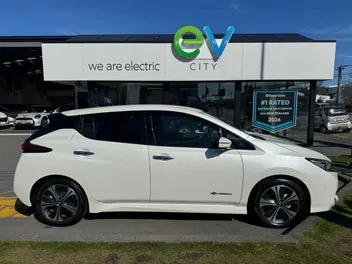 Nissan Leaf 2019 photo 3