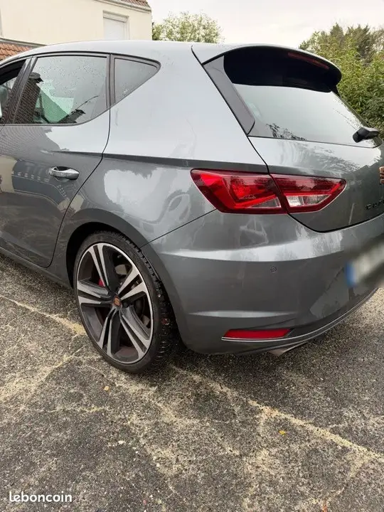 Seat Leon 2016 photo 2