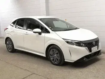 Nissan Note 2021 photo 2