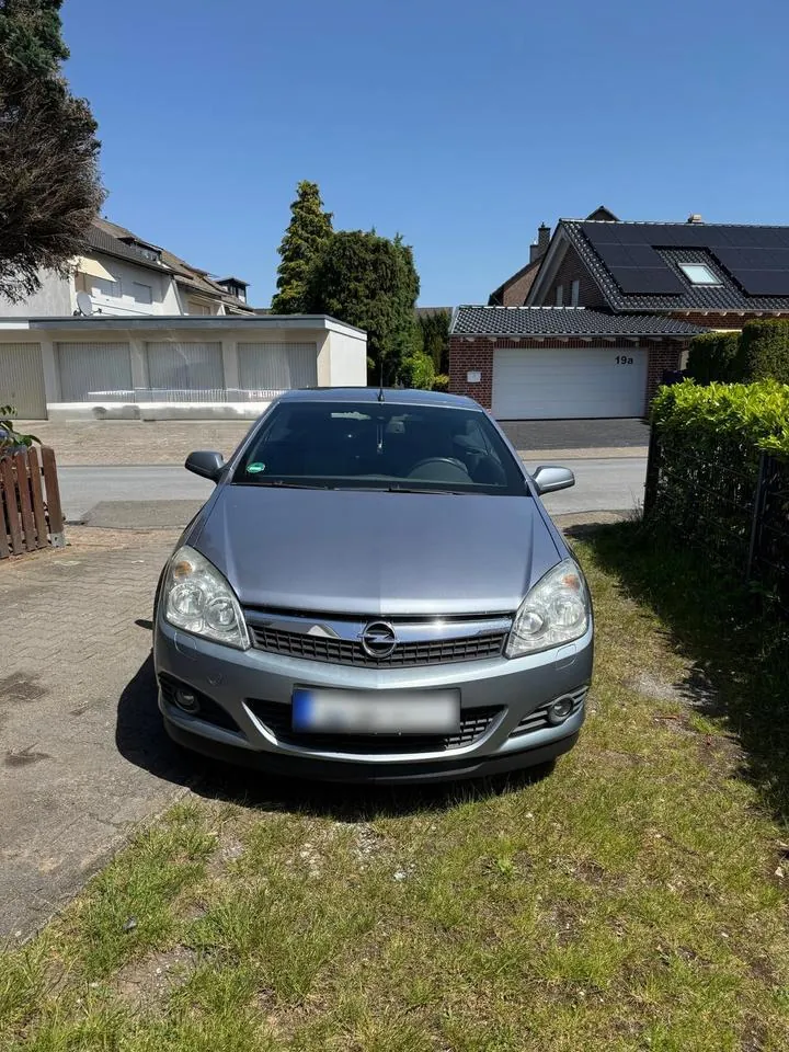Opel Astra H