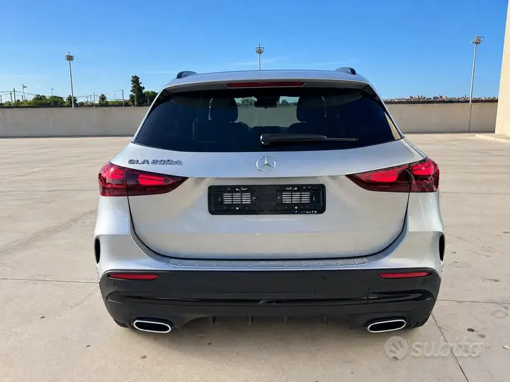 Mercedes-Benz Gla 2025 photo 4