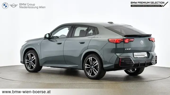 BMW Ix2 2025 photo 3