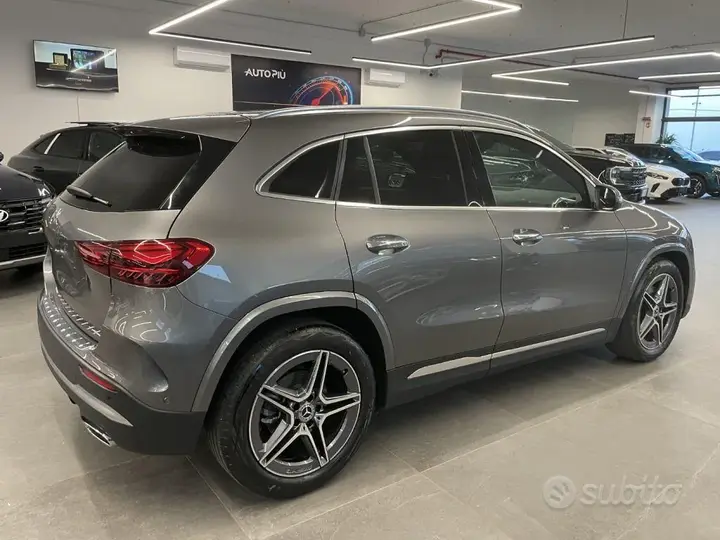 Mercedes-Benz Gla 2025 photo 4