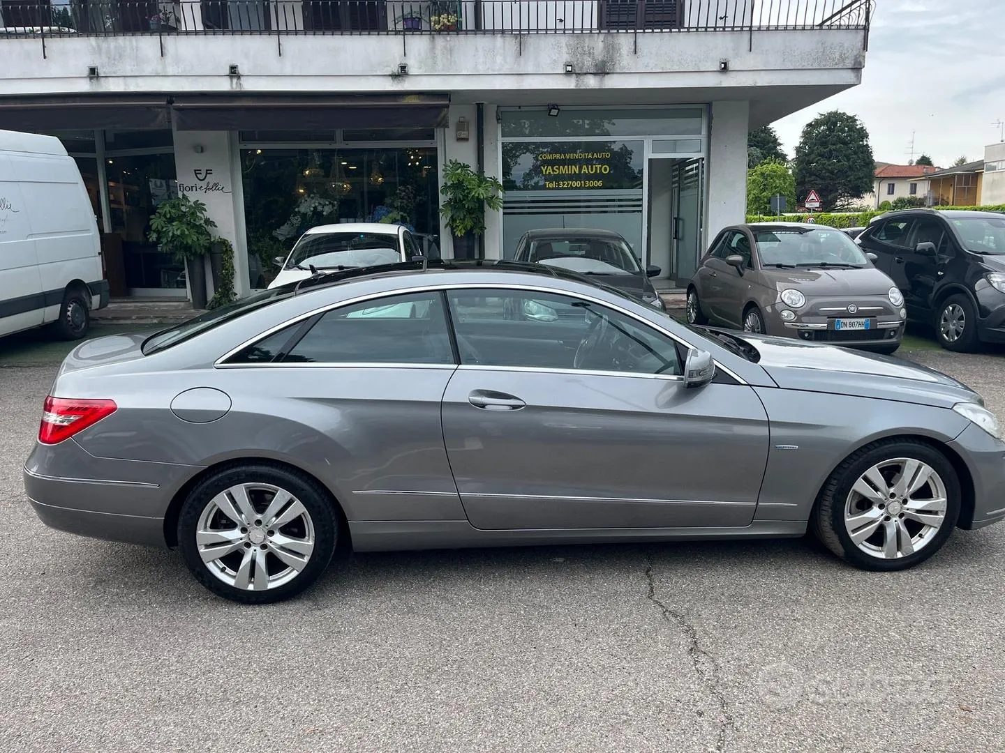 Mercedes-Benz E-Class 2011 photo 4