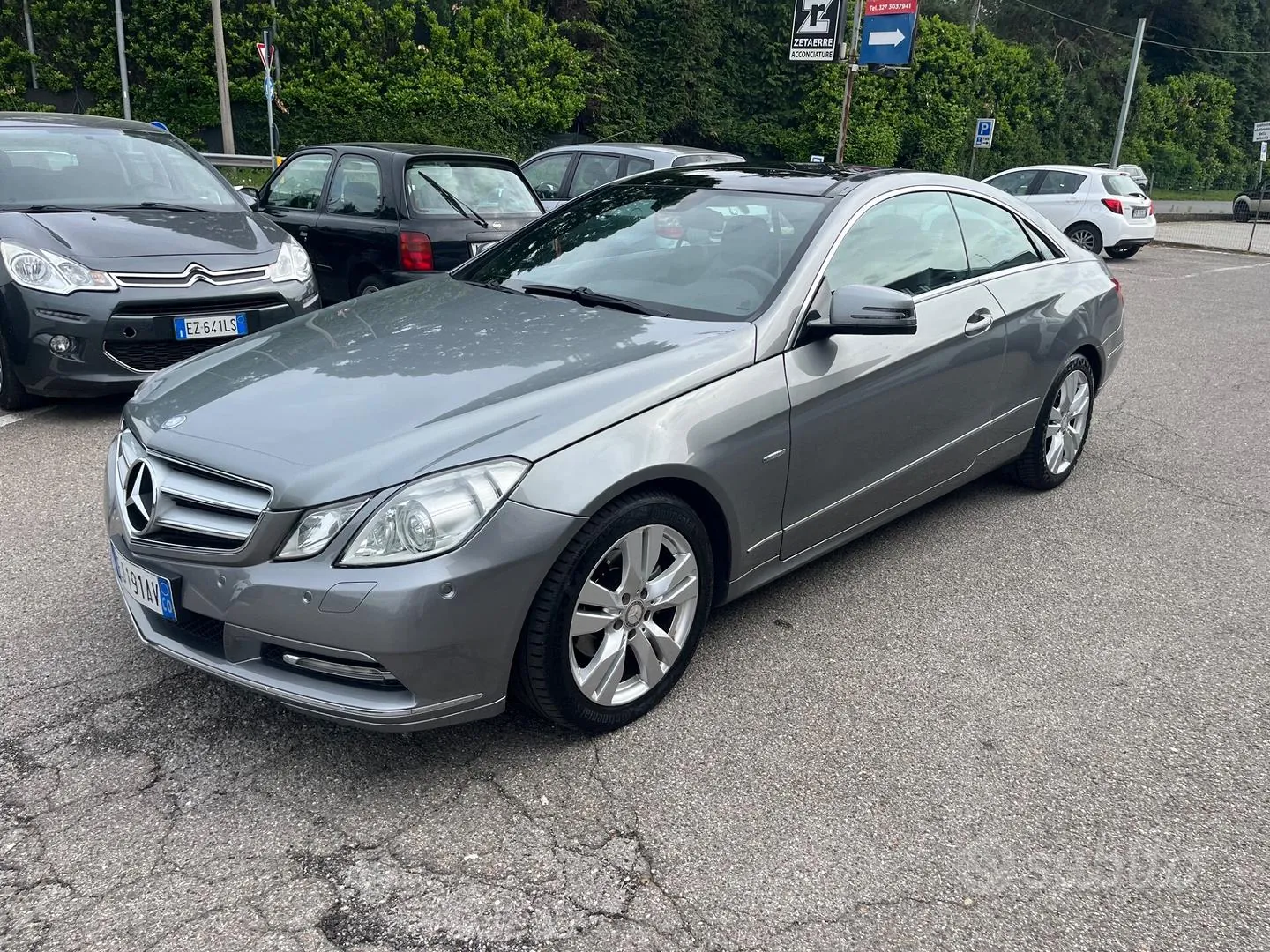 Mercedes-Benz E-Class 2011 photo 3