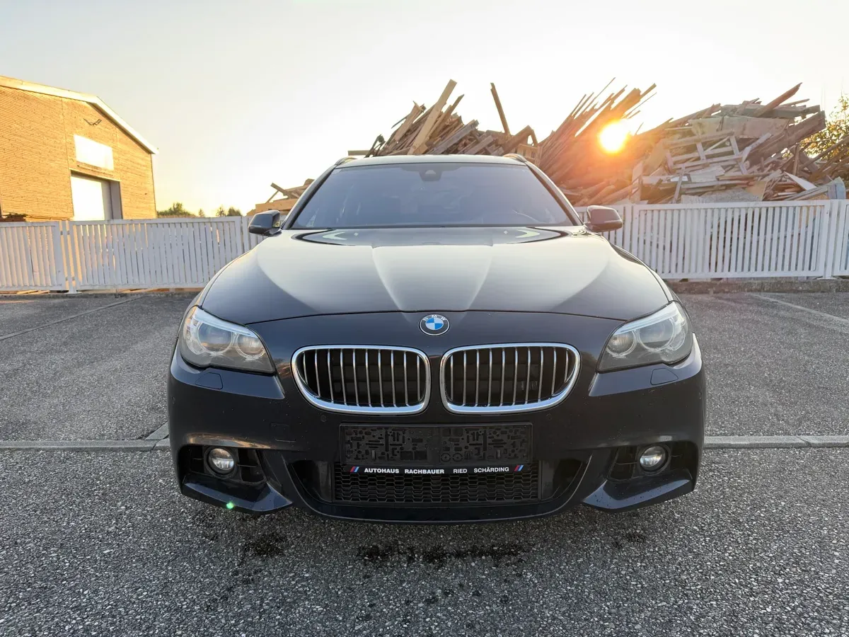 BMW 5 Series 2016 photo 2
