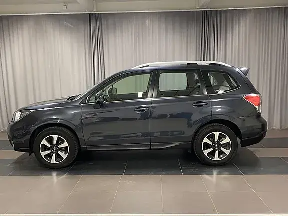 Subaru Forester 2019 photo 2