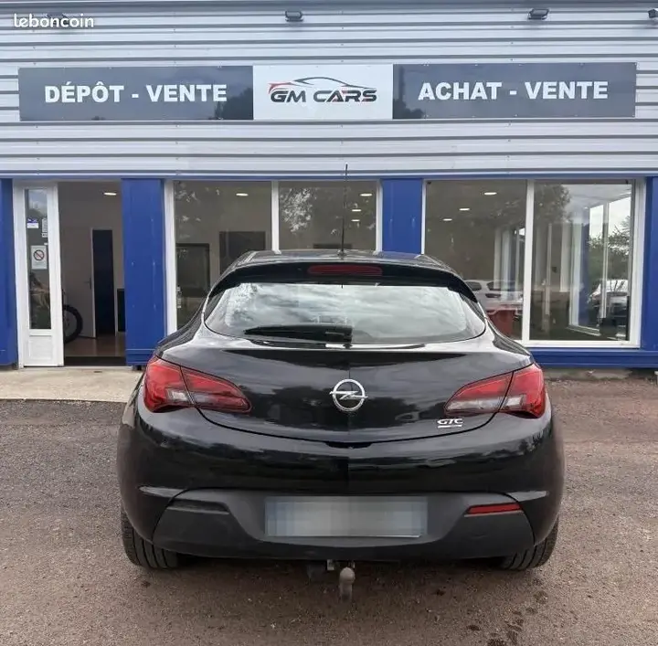 Opel Astra 2013 photo 4