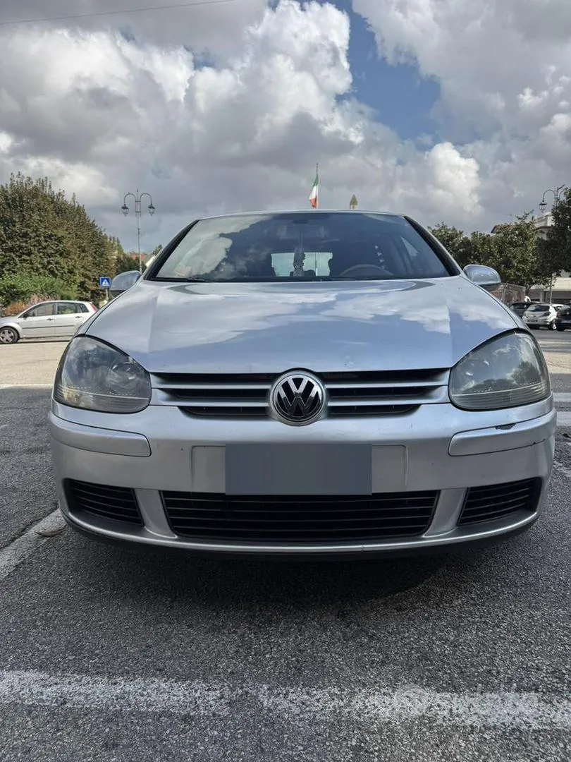 Volkswagen Golf V