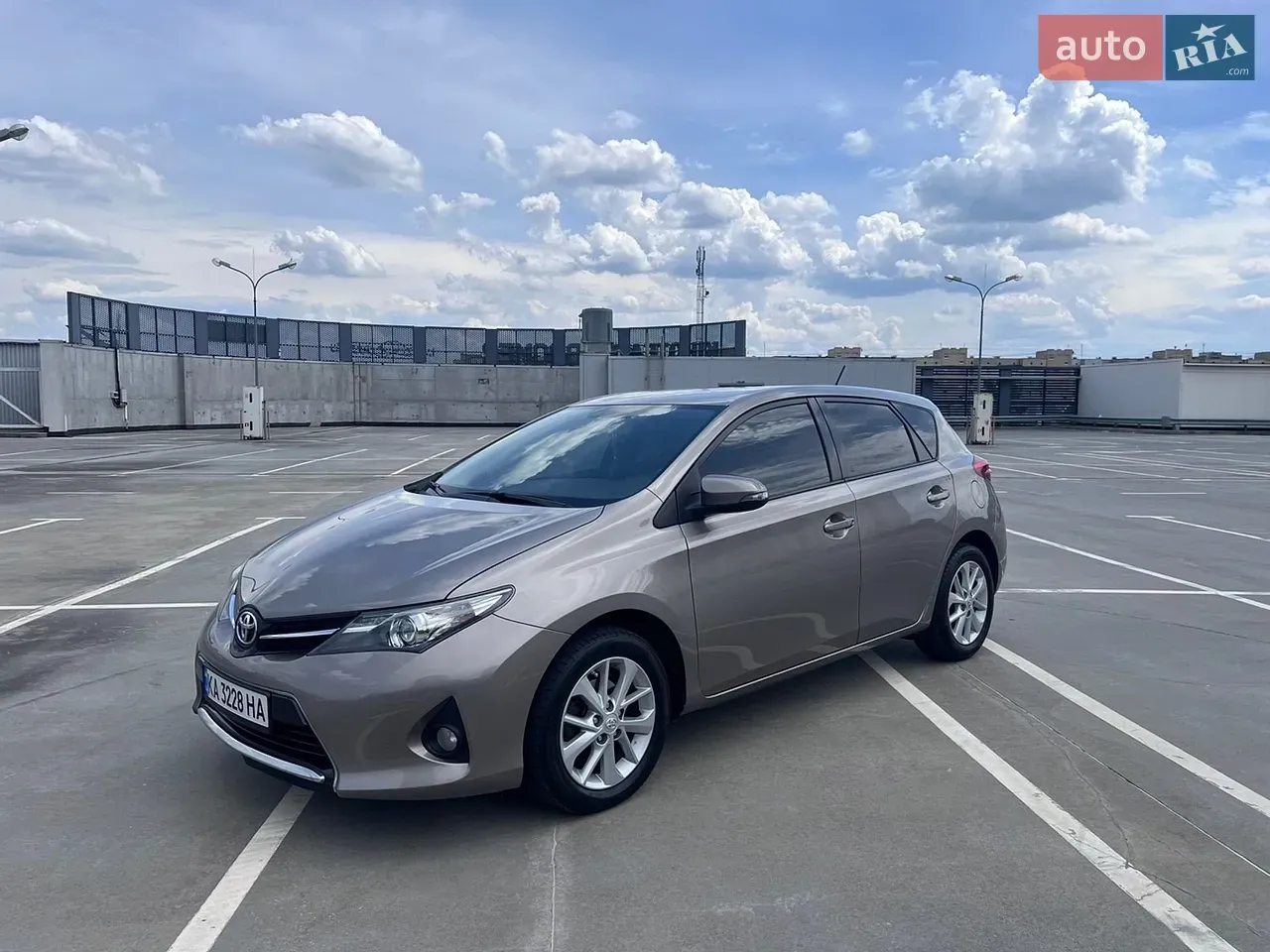 Toyota Auris