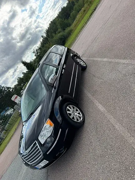 Chrysler Grand Voyager 2009 photo 2