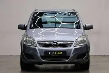 Opel Zafira 2010 photo 2