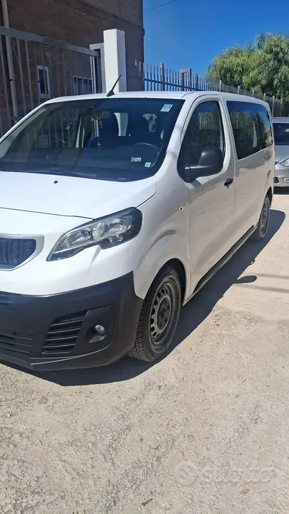 Peugeot Expert 2017 photo 2