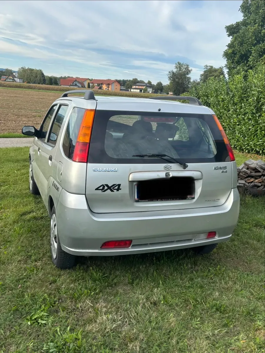 Suzuki Ignis 2004 photo 3