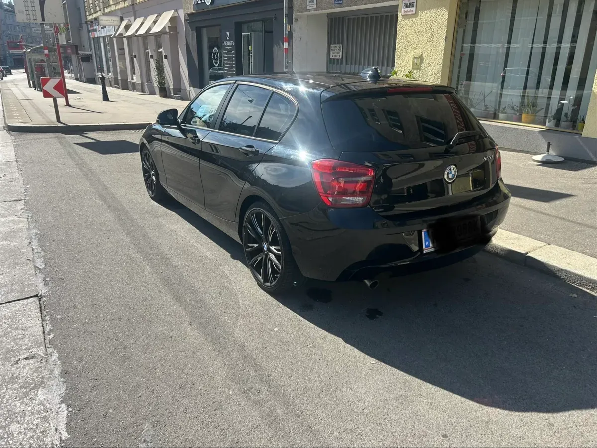 BMW 1 Series 2011 photo 3