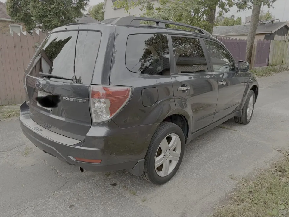 Subaru Forester 2010 photo 3