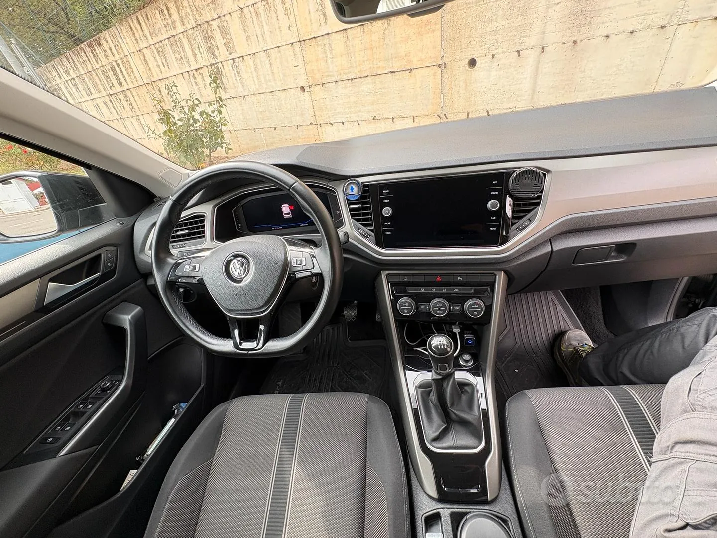 Volkswagen T-Roc 2020 photo 5