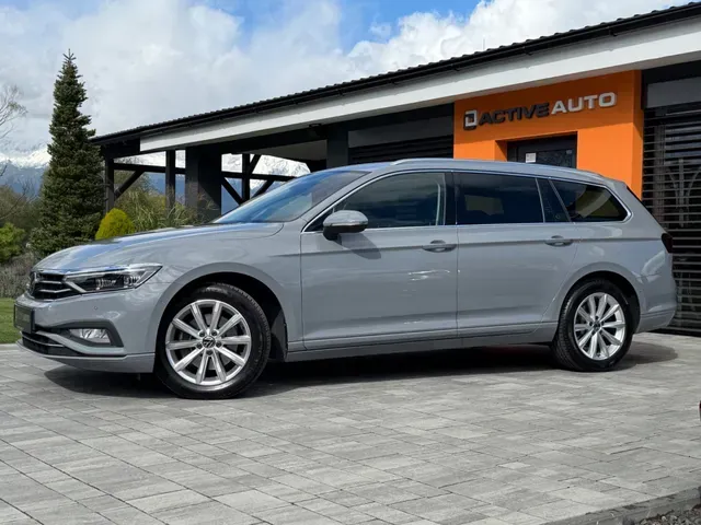Volkswagen Passat Variant 2022 photo 2